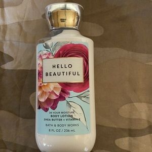 Hello Beautiful 24 Hr Moisture Body Lotion